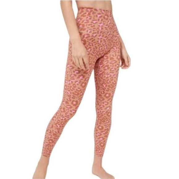 Aerie Offline 7/8 Ankle Leggings High Rise Pink Leopard Animal Print Activewear - Picture 1 of 8